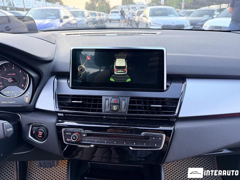 BMW 216d 2016 — Миниатюра 12