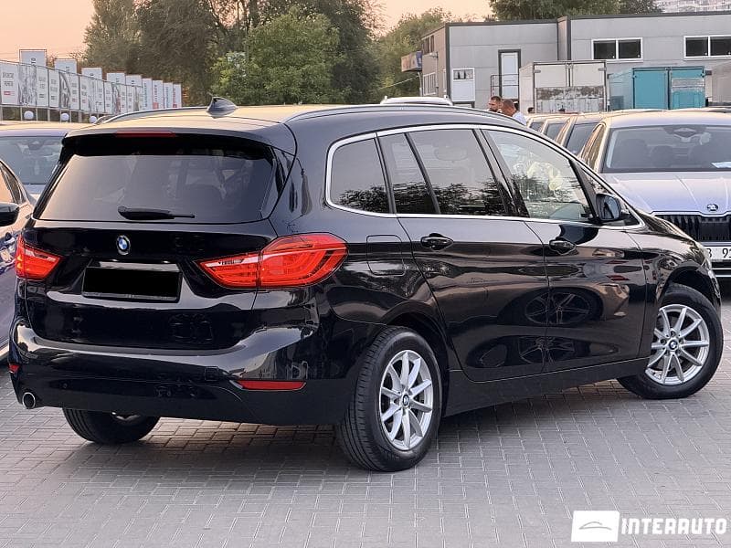 BMW 216d 2016 — Миниатюра 3