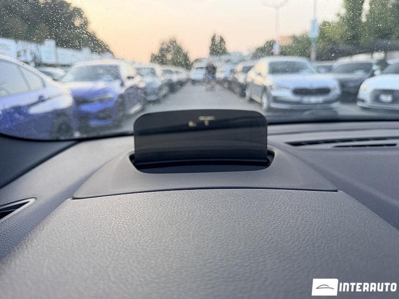 BMW 216d 2016 — Миниатюра 10