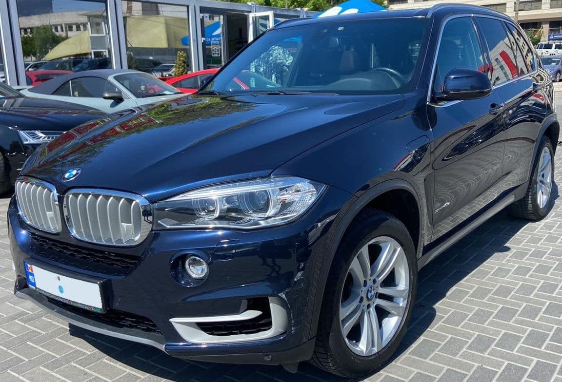 BMW X5 4.0e 2016 — Миниатюра 2