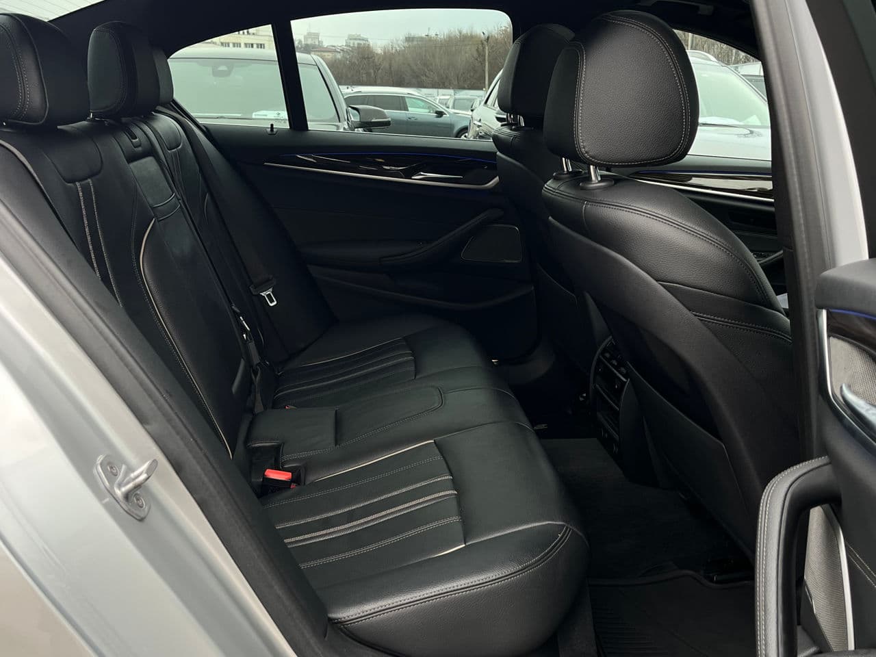 BMW 530e 2018 — Миниатюра 20
