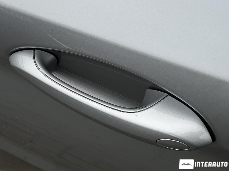 BMW 530e 2018 — Миниатюра 6