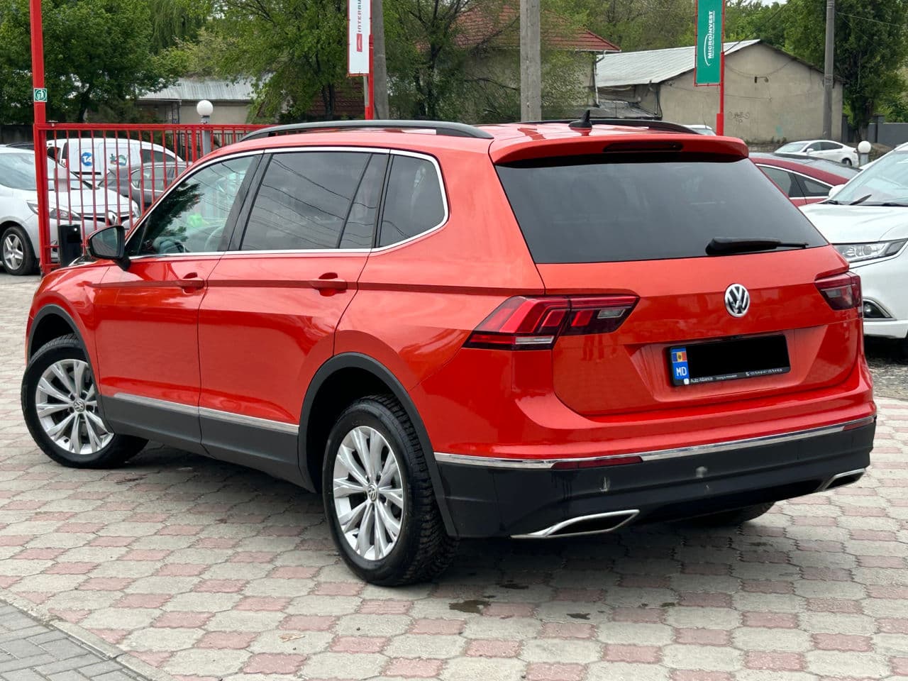 Volkswagen Tiguan 2018 — Миниатюра 3