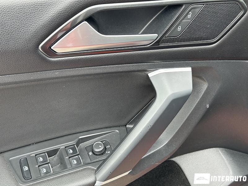 Volkswagen Tiguan 2018 — Миниатюра 8