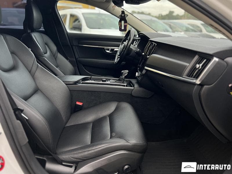 Volvo V 90 2018 — Миниатюра 16