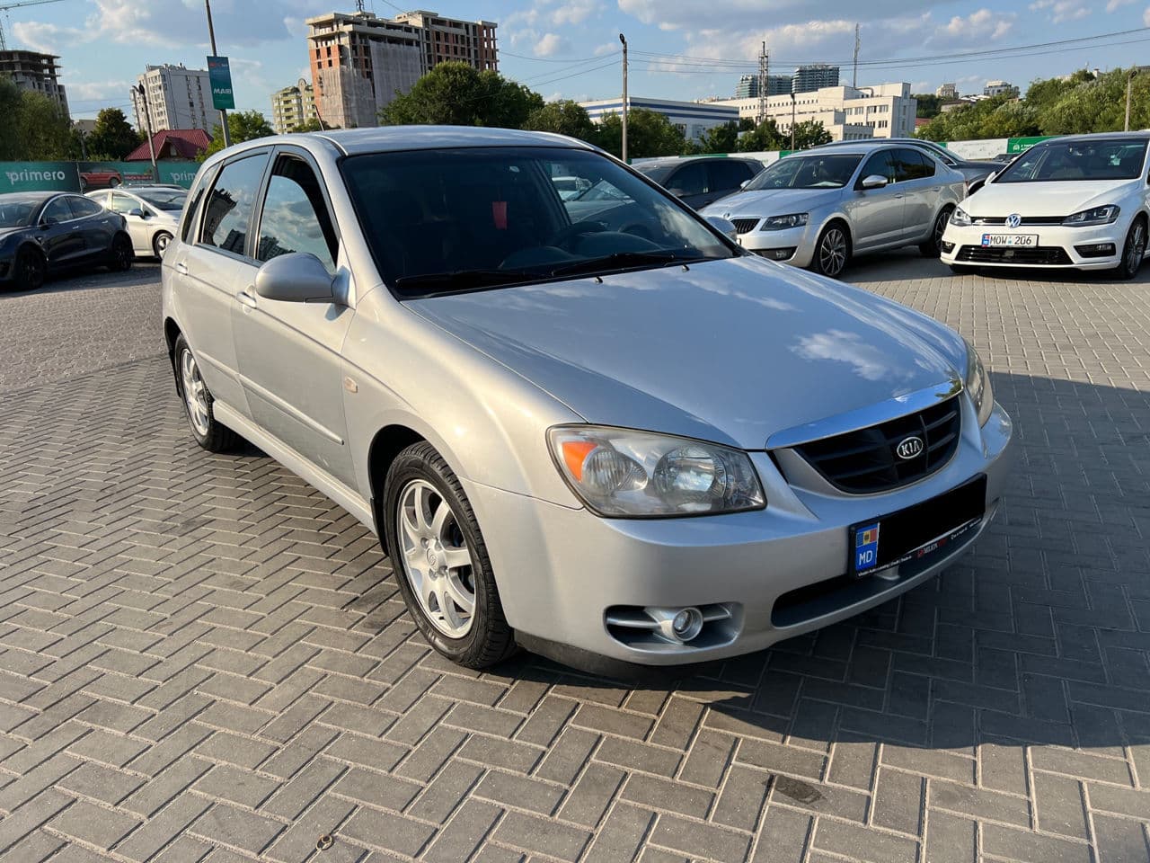 2005 Kia Cerato — Miniatură 3