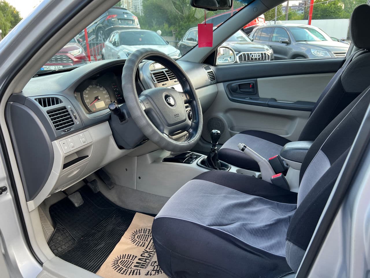 2005 Kia Cerato — Miniatură 5