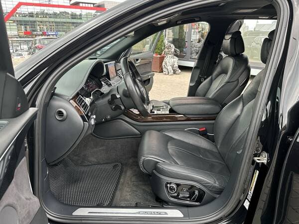 2016 Audi A8 — Miniatură 7