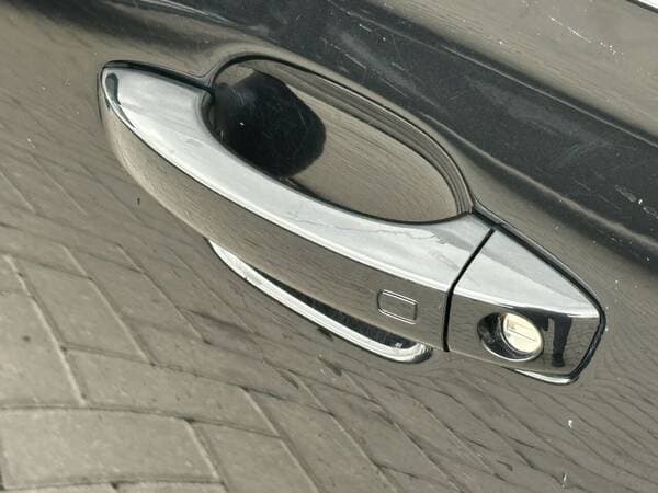 2016 Audi A8 — Miniatură 5