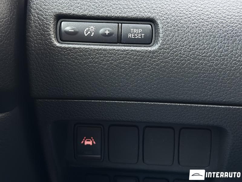 Nissan Qashqai 2017 — Миниатюра 11