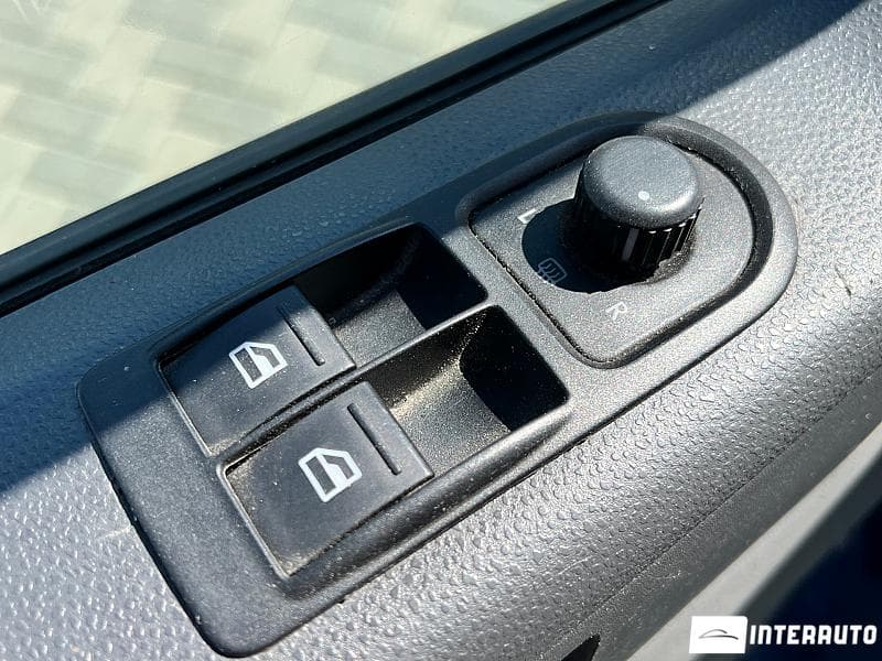 2012 Volkswagen Transporter — Miniatură 18