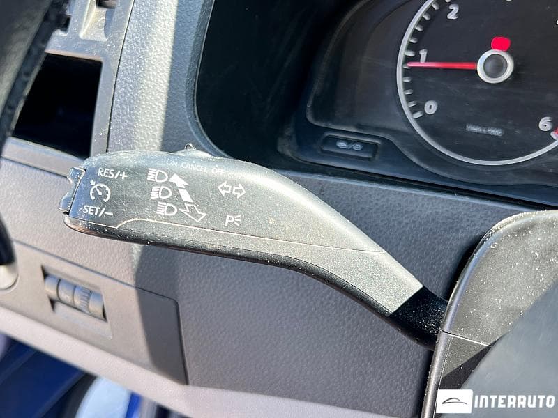 2012 Volkswagen Transporter — Miniatură 16