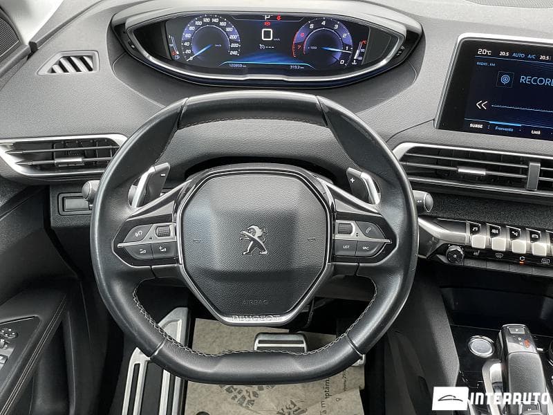 2017 Peugeot 3008 — Miniatură 9