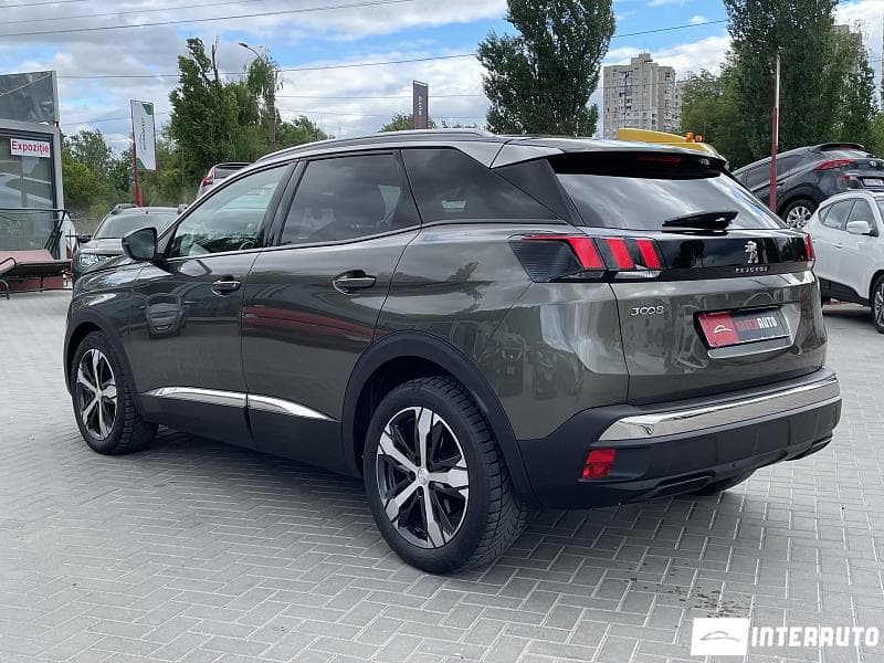 2017 Peugeot 3008 — Miniatură 3