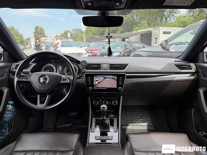 Skoda Superb 2018 — Миниатюра 8