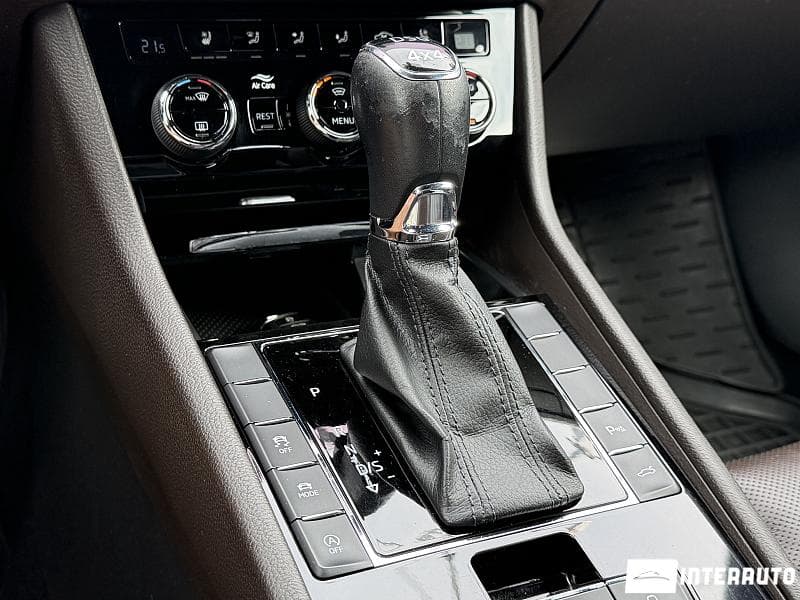 Skoda Superb 2018 — Миниатюра 11