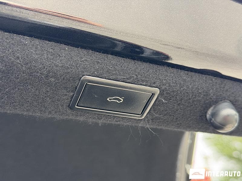 Skoda Superb 2018 — Миниатюра 18