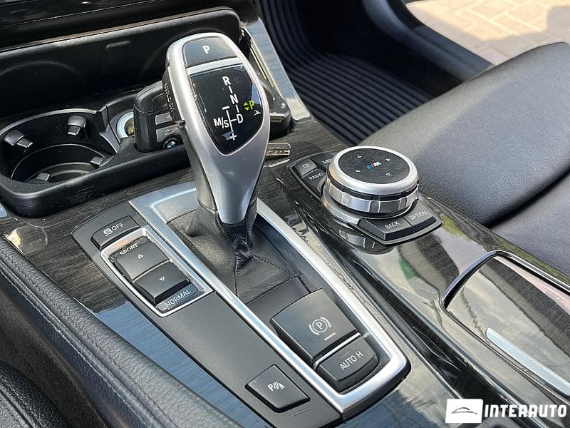 2010 BMW 535 — Miniatură 12