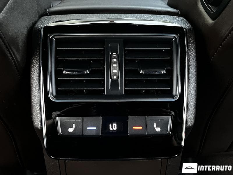 2018 Skoda Superb — Miniatură 13
