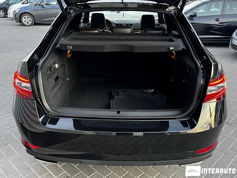 2018 Skoda Superb — Miniatură 19