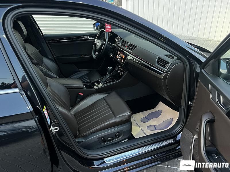 2018 Skoda Superb — Miniatură 5