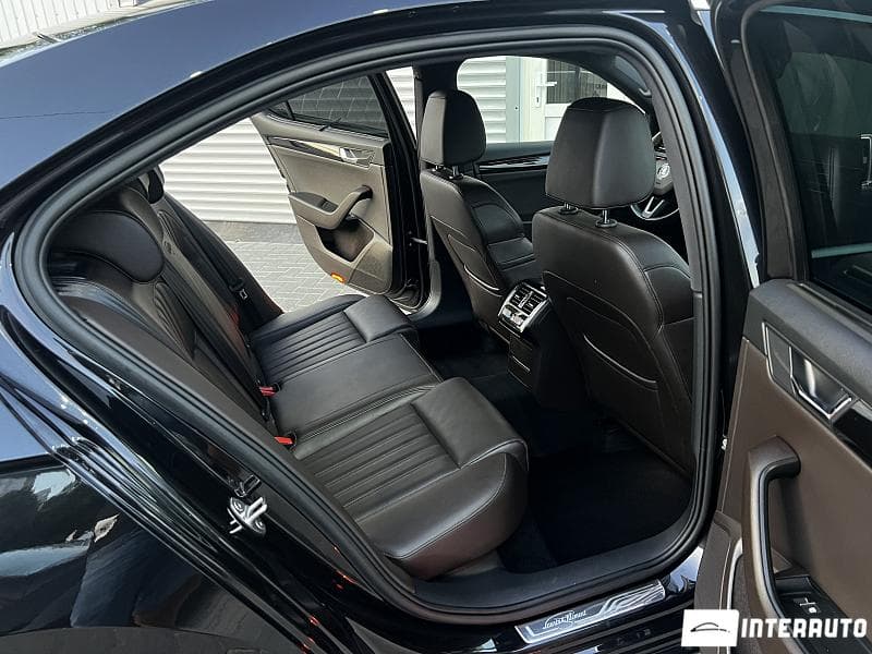 2018 Skoda Superb — Miniatură 17