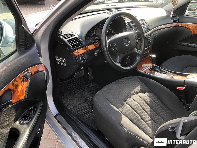 2006 Mercedes E 200 — Miniatură 7