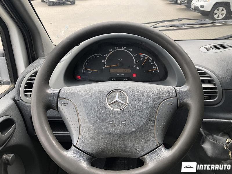 2005 Mercedes Sprinter — Miniatură 9