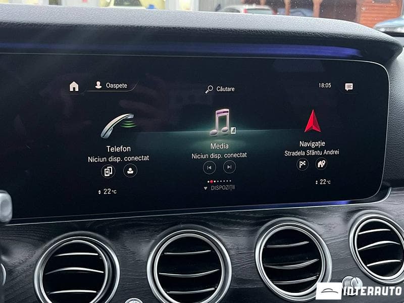 Mercedes E 220 2020 — Миниатюра 10