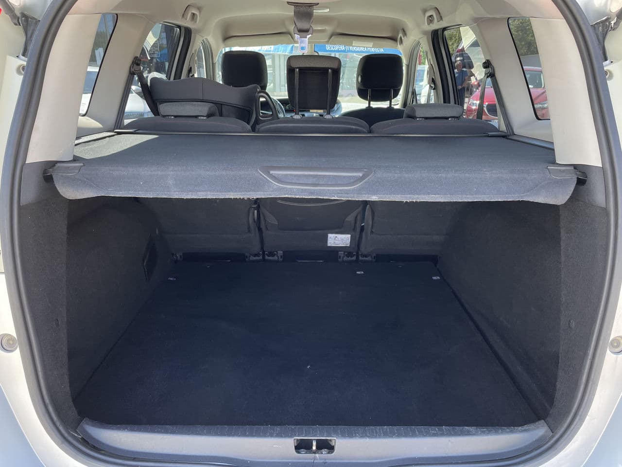 Renault Grand Scenic 2013 — Миниатюра 19