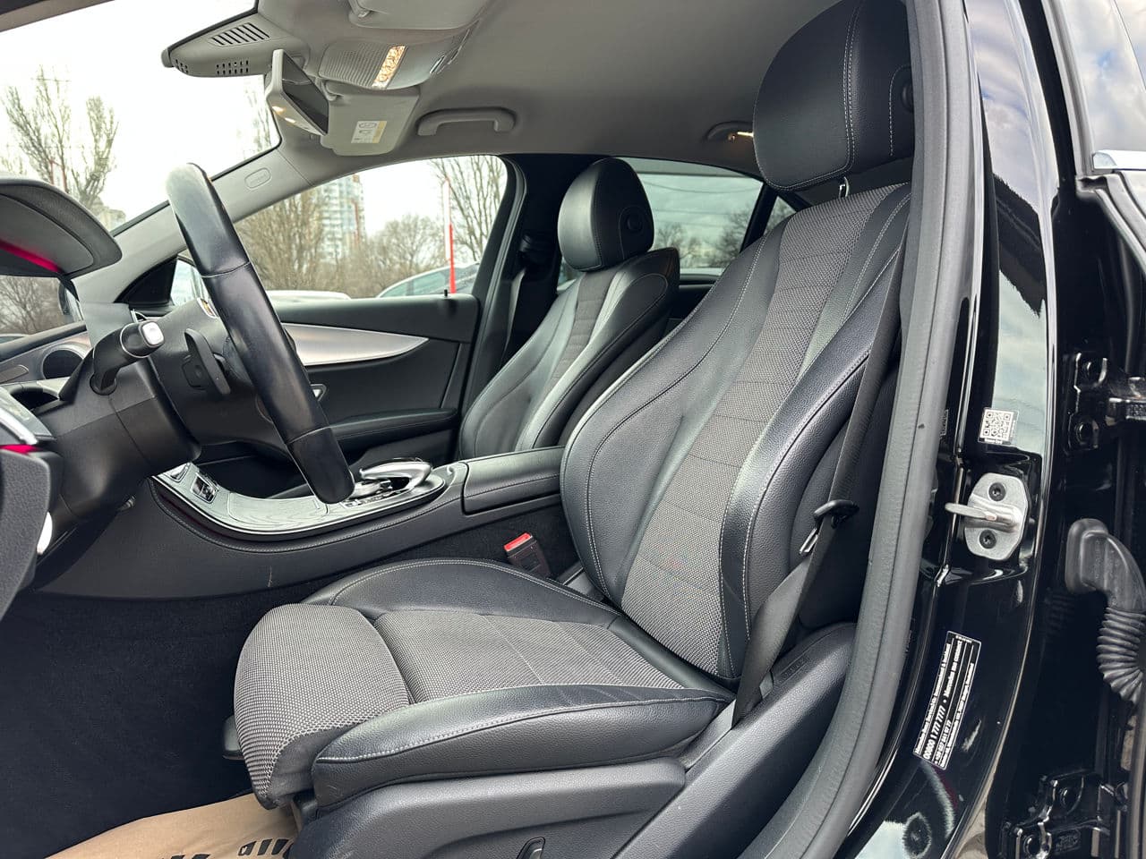 Mercedes E 200 2019 — Миниатюра 6