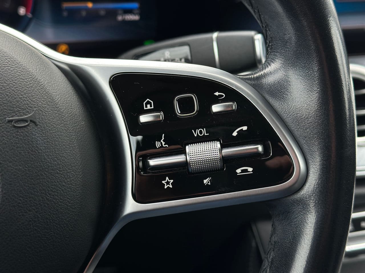Mercedes E 200 2019 — Миниатюра 14