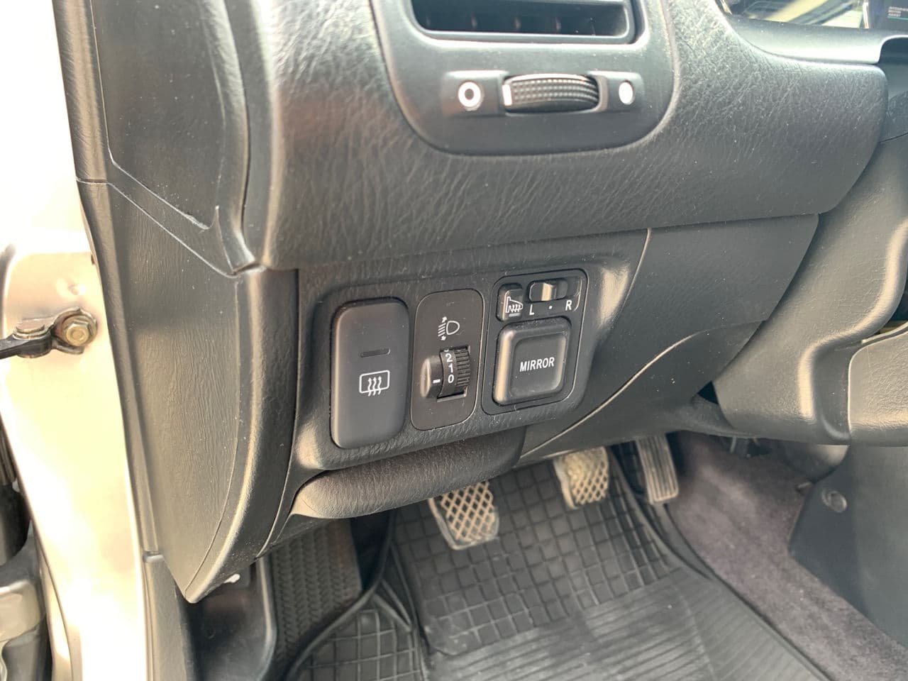 Honda Civic 2005 — Миниатюра 8