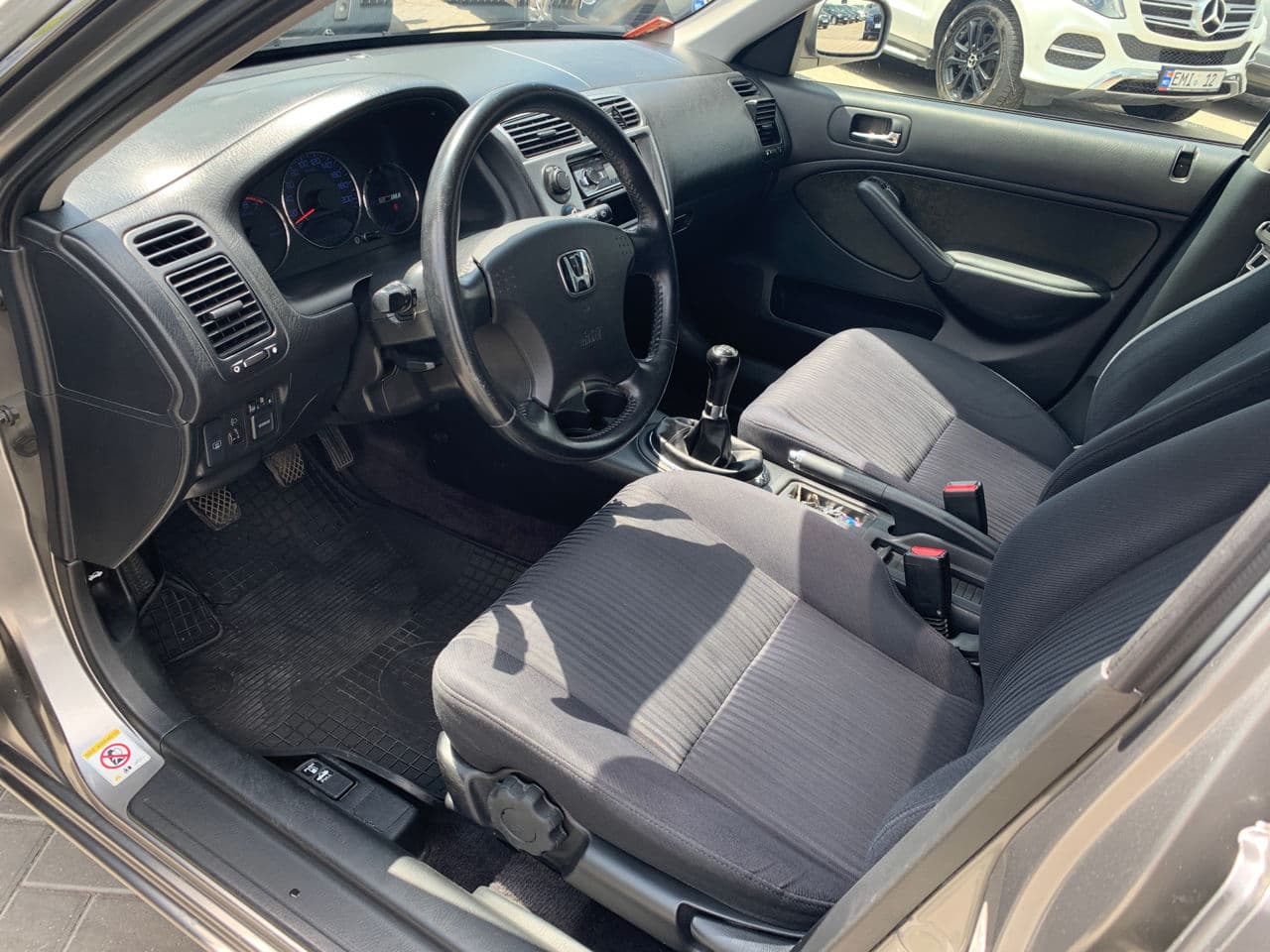 Honda Civic 2005 — Миниатюра 5