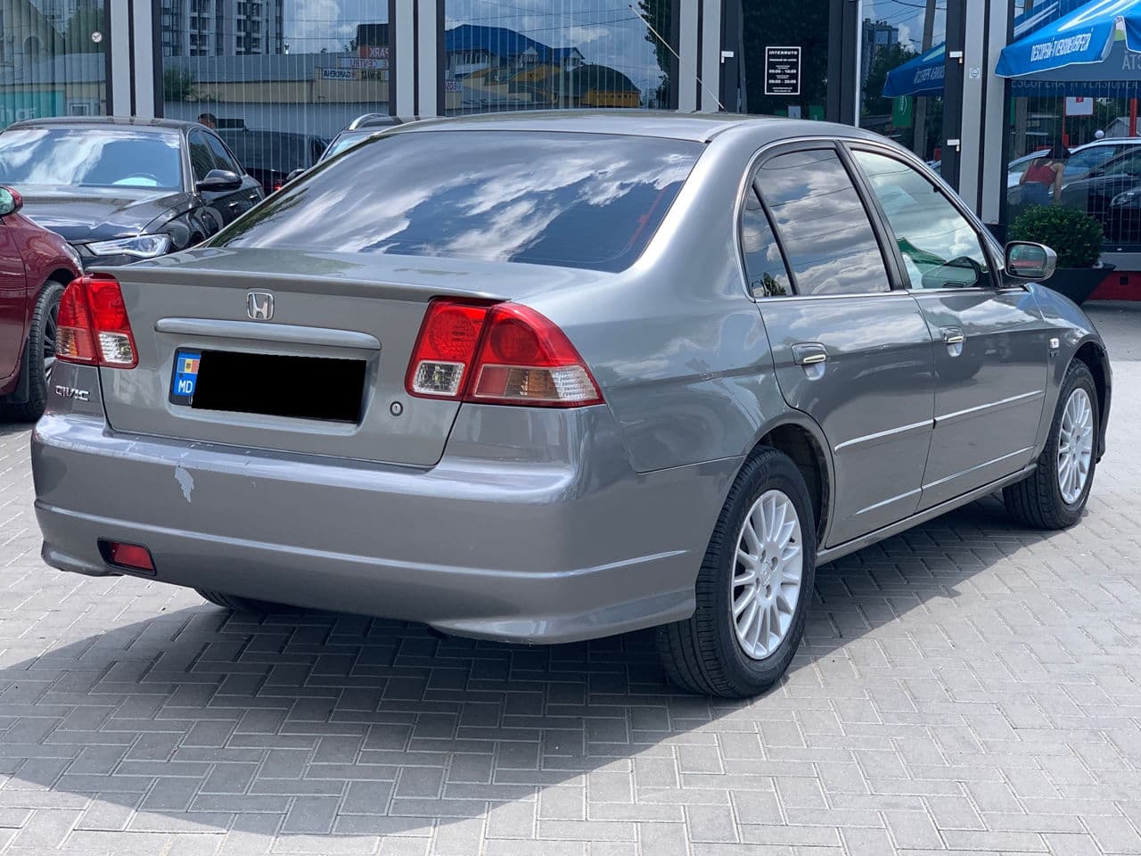Honda Civic 2005 — Миниатюра 3