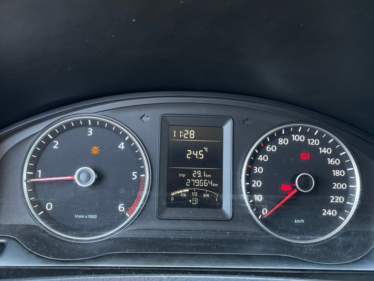 Volkswagen Transporter 2011 — Миниатюра 10
