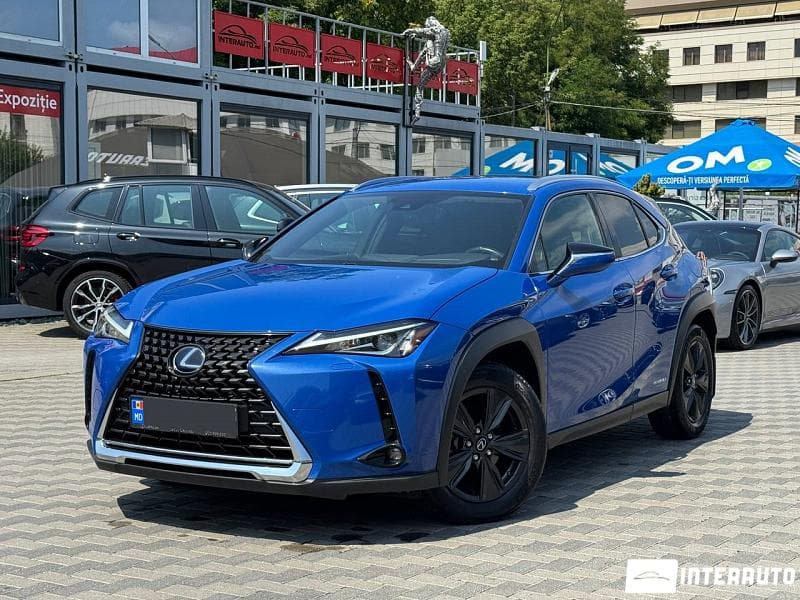 Lexus UX 250h 2019 — Миниатюра 3
