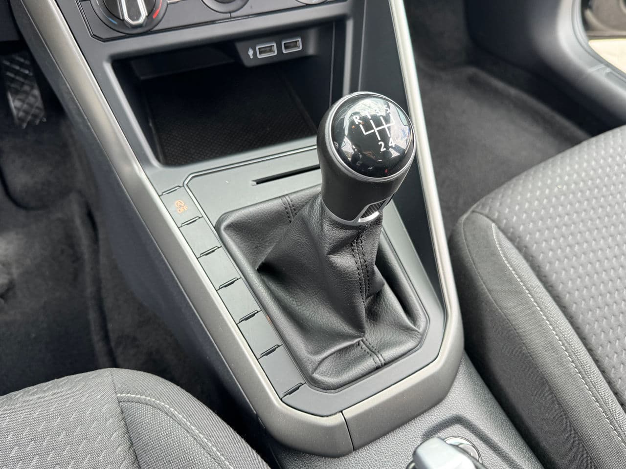 Volkswagen Polo 2017 — Миниатюра 11