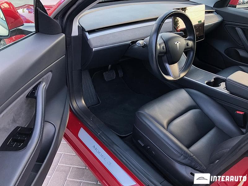 2018 Tesla Model 3 — Miniatură 5