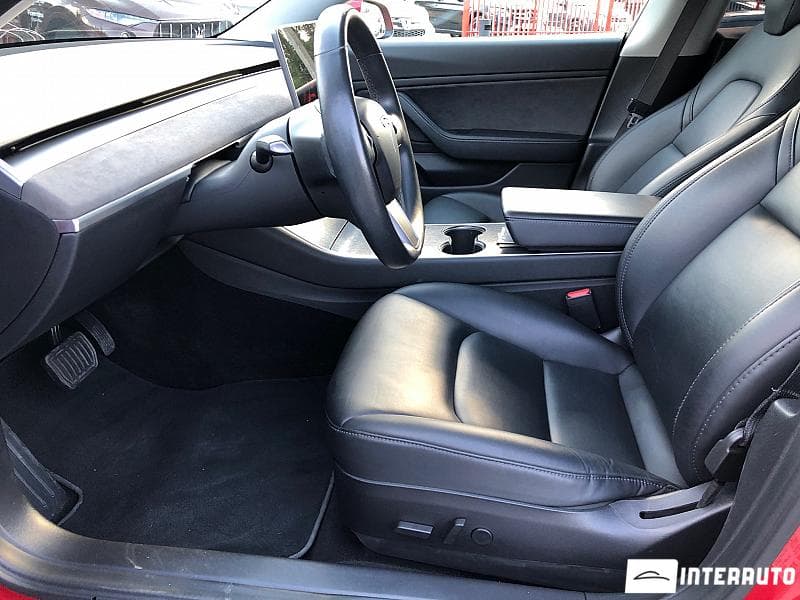 2018 Tesla Model 3 — Miniatură 7