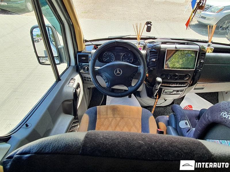 2012 Mercedes Sprinter — Miniatură 11