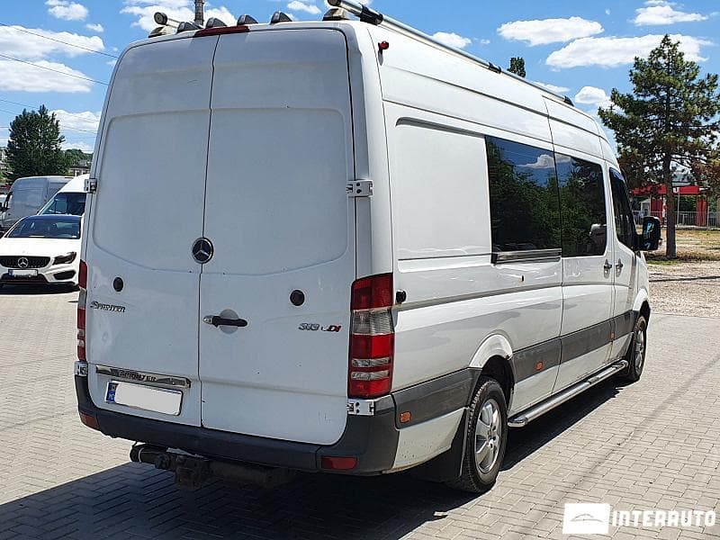 2012 Mercedes Sprinter — Miniatură 3