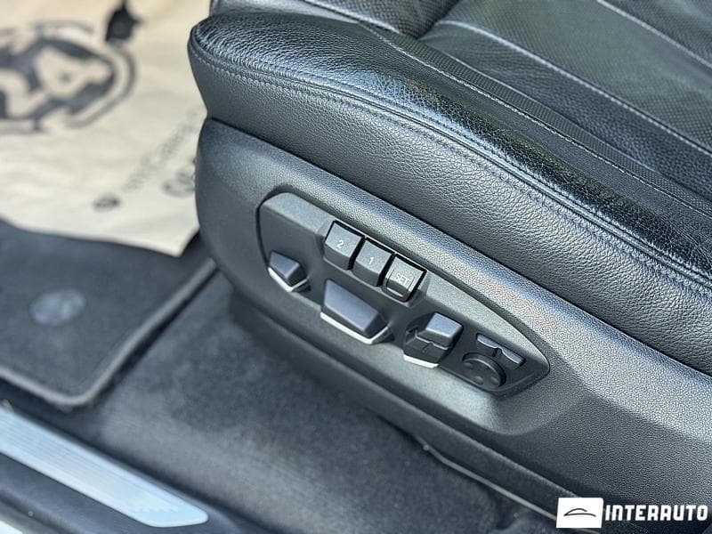 BMW X5 2.5D 2016 — Миниатюра 10