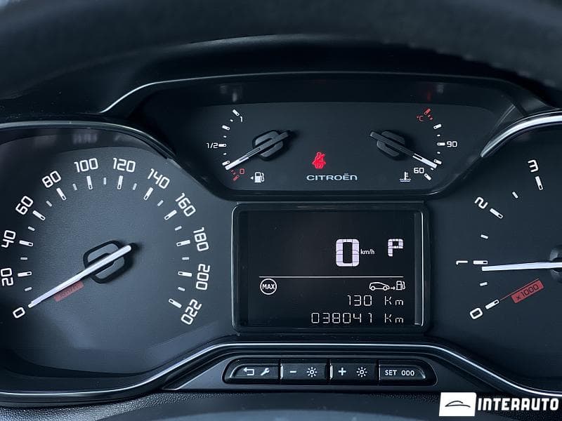 Citroen C3 2018 — Миниатюра 11