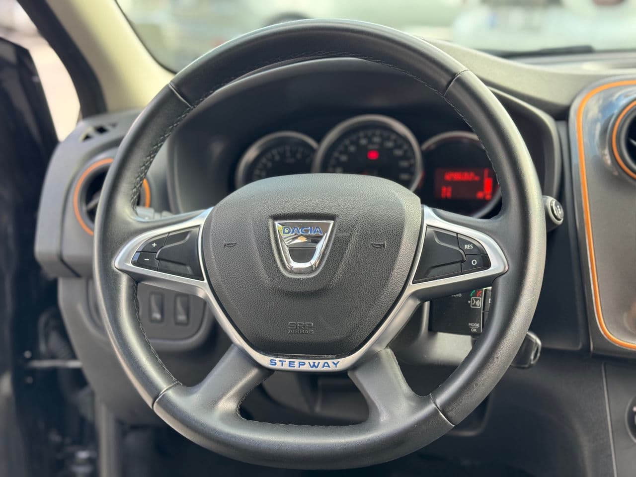 Dacia Sandero Stepway 2017 — Миниатюра 7