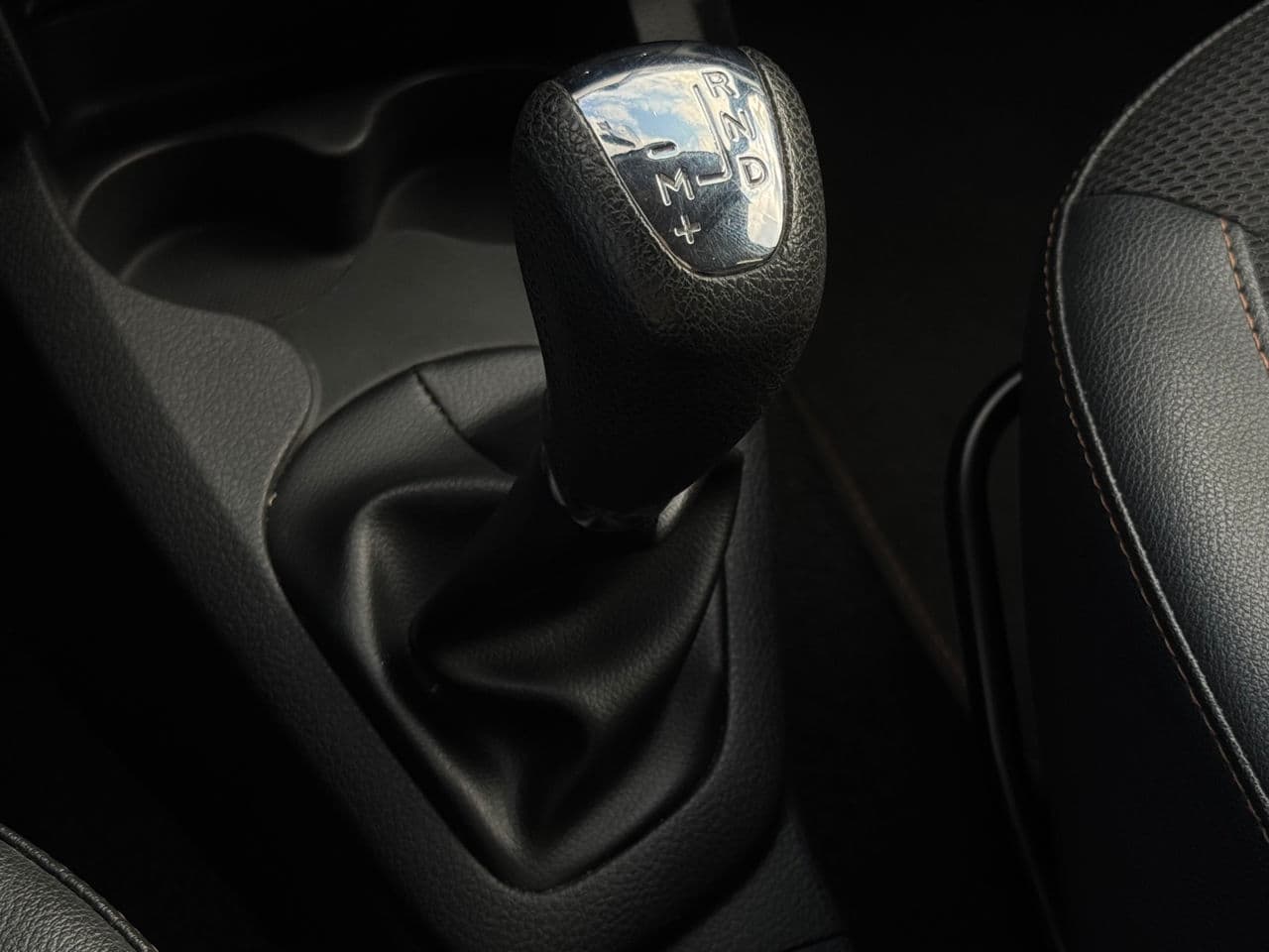 Dacia Sandero Stepway 2017 — Миниатюра 13