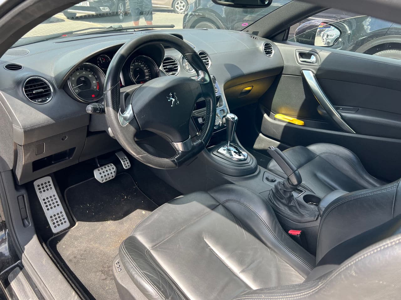 Peugeot RCZ 2012 — Миниатюра 9