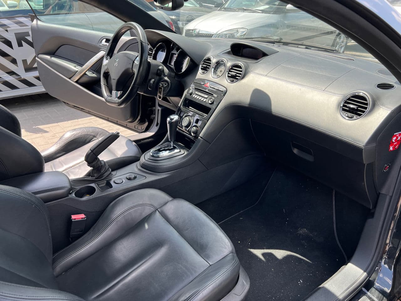 Peugeot RCZ 2012 — Миниатюра 7