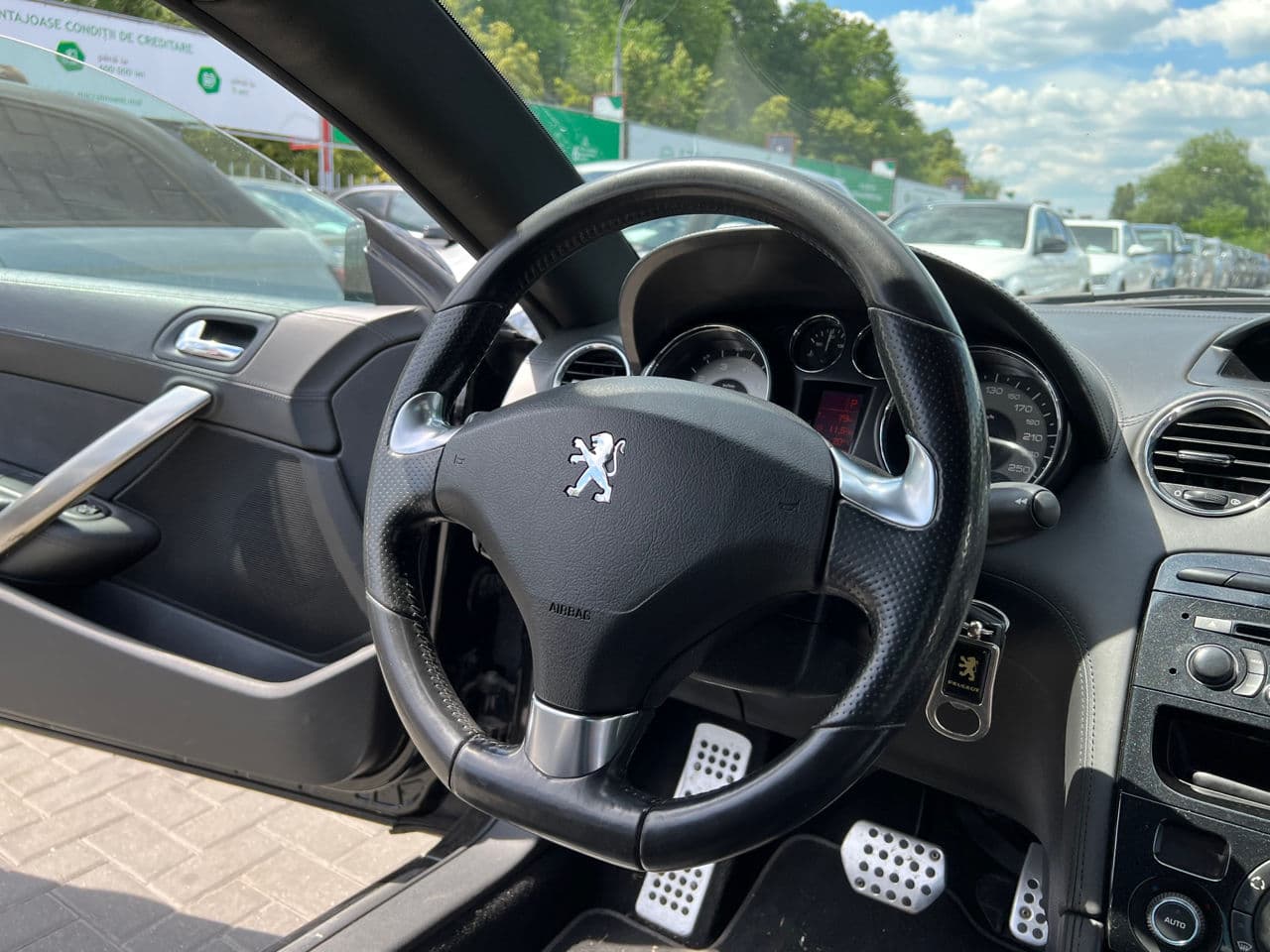 Peugeot RCZ 2012 — Миниатюра 8