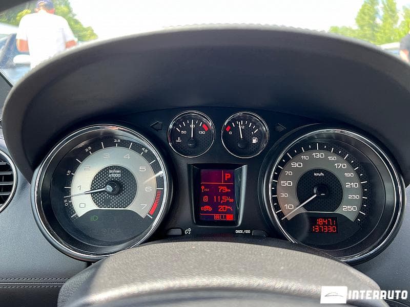 Peugeot RCZ 2012 — Миниатюра 10